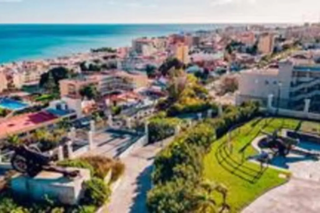 Piso En El Centro De Torremolinos Apartamento